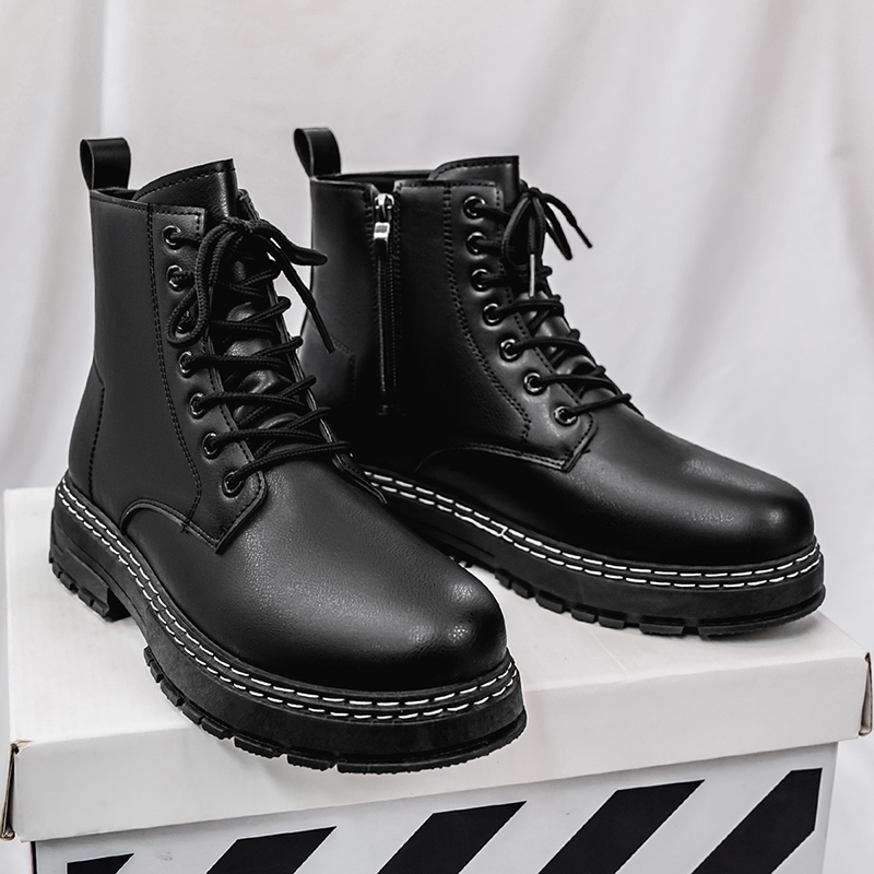 Men's 4-Season Black Patent Le - Guipure Lace Panel avaliação e preço